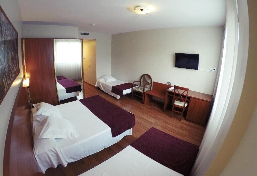 Картинка Hotel Reus Park 3*