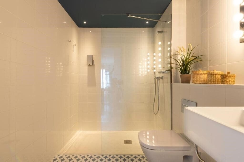 Картинка Port Plaza Apartments 3*