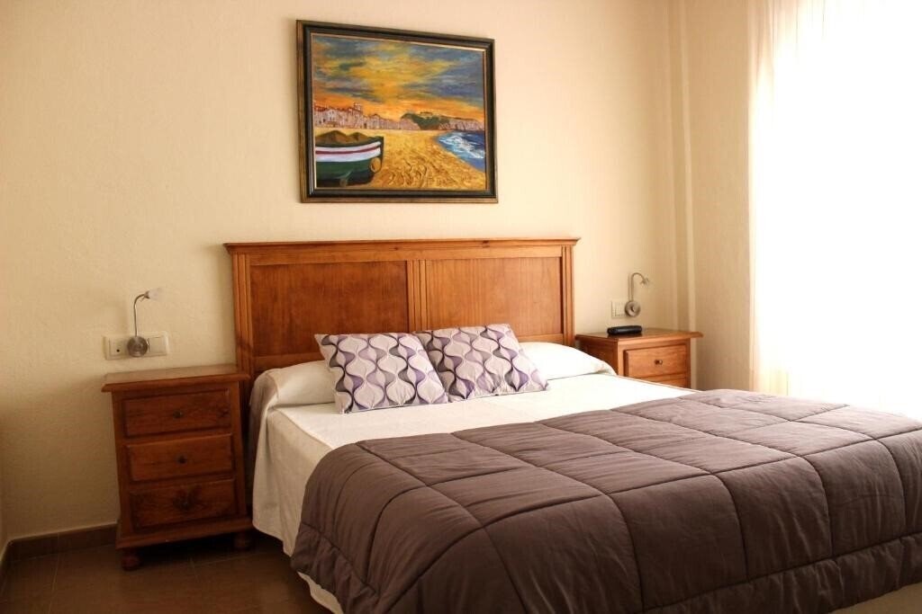 Отель Oreneta 2*