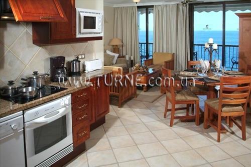 Отель Pearly Grey Ocean Club 4*