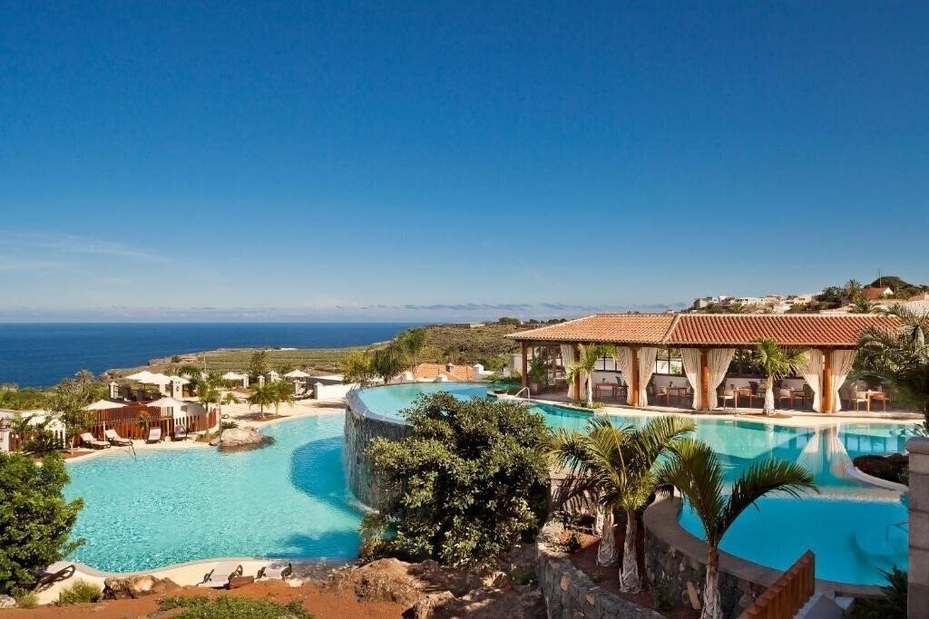 Отель Melia Hacienda Del Conde 5*