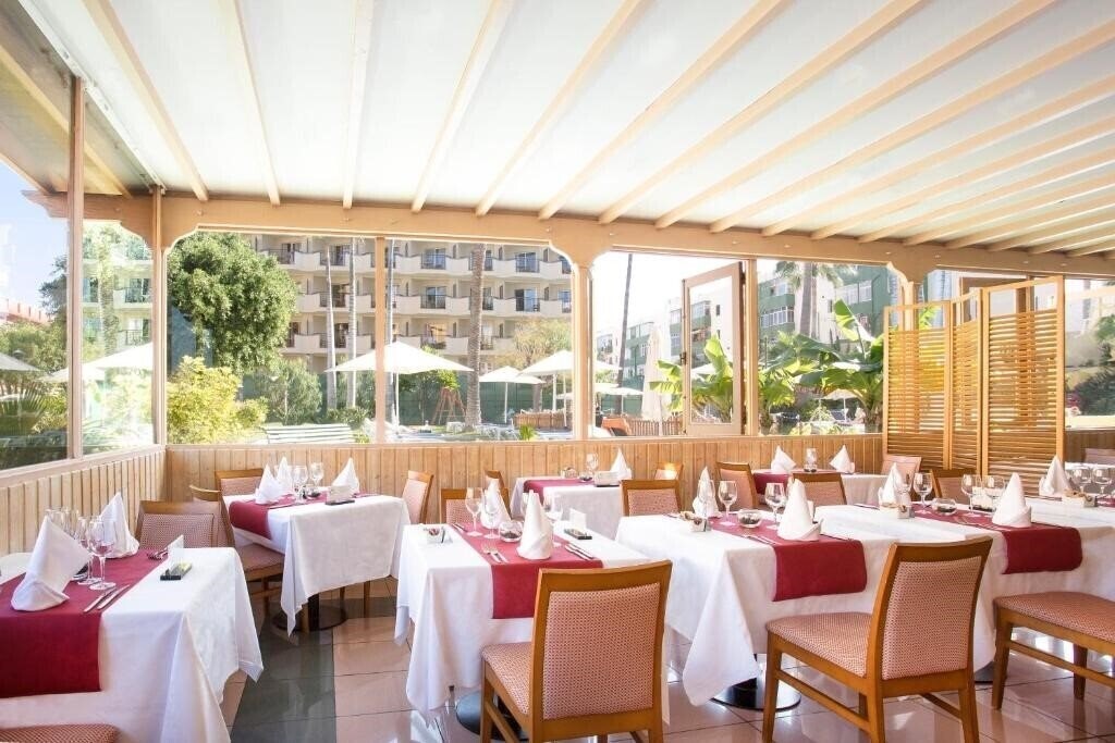 Картинка Be Live Adults Only Tenerife (ex. Be Live Experience) 4*