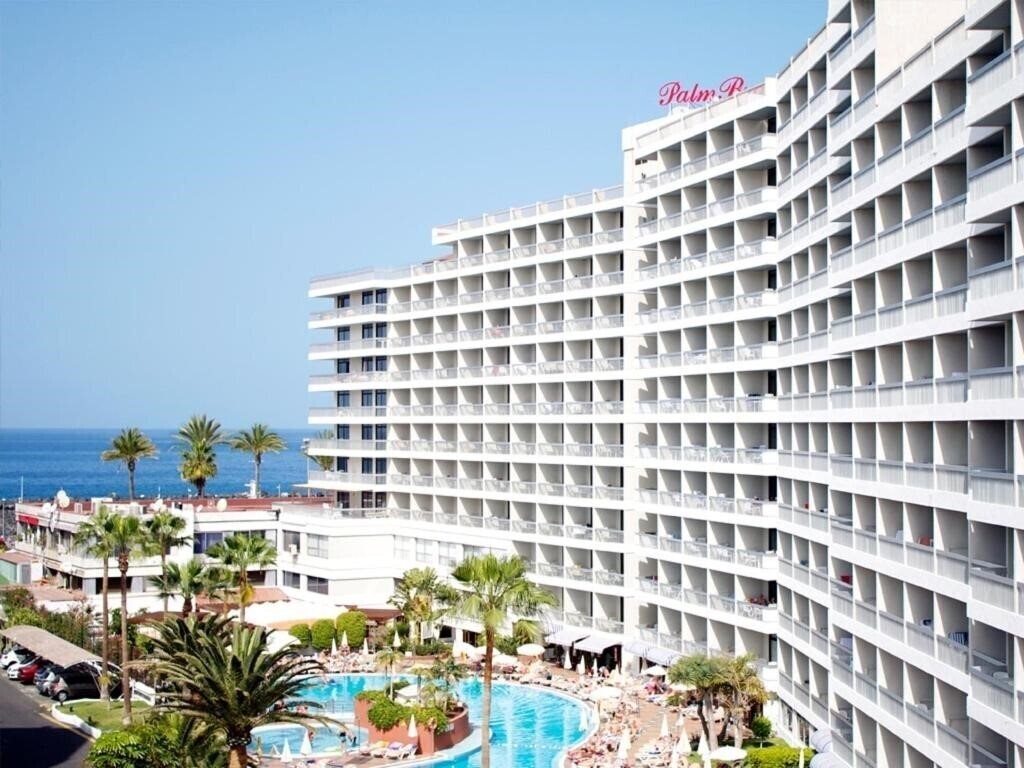 Готель Palm Beach Club 2*