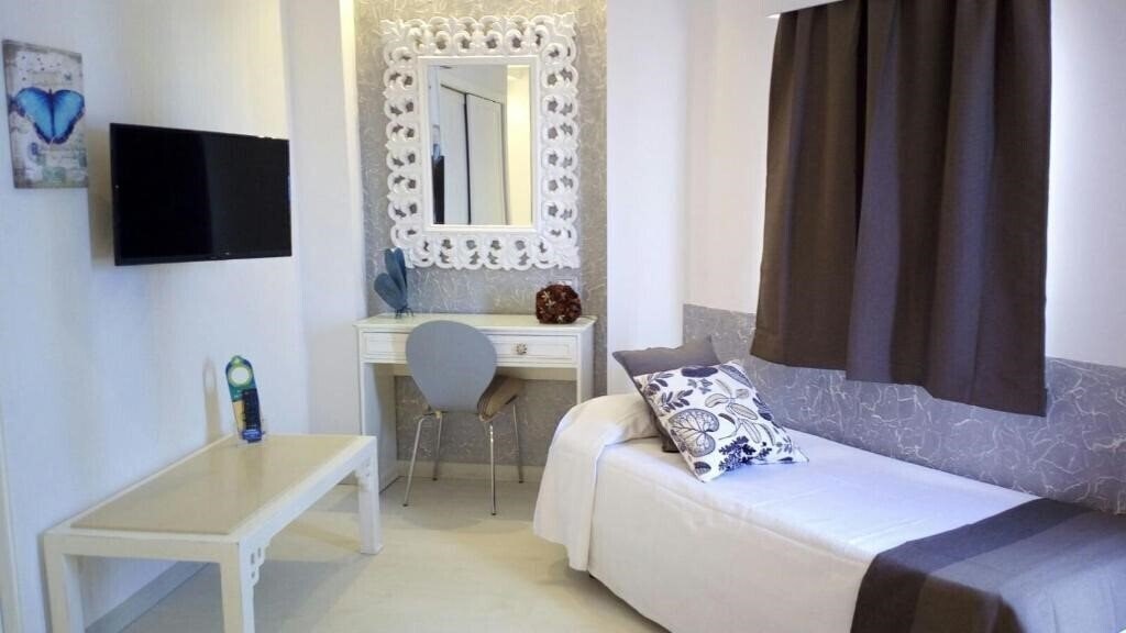 Фотографія Sun Holidays 1*