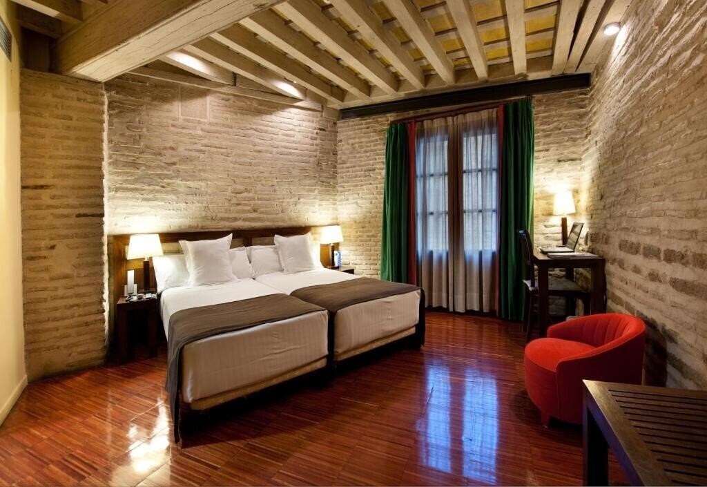 Фото Abad Toledo 3*