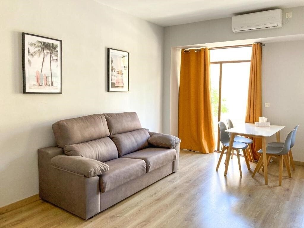 Фотография Apartamentos La Nogalera апартаменты
