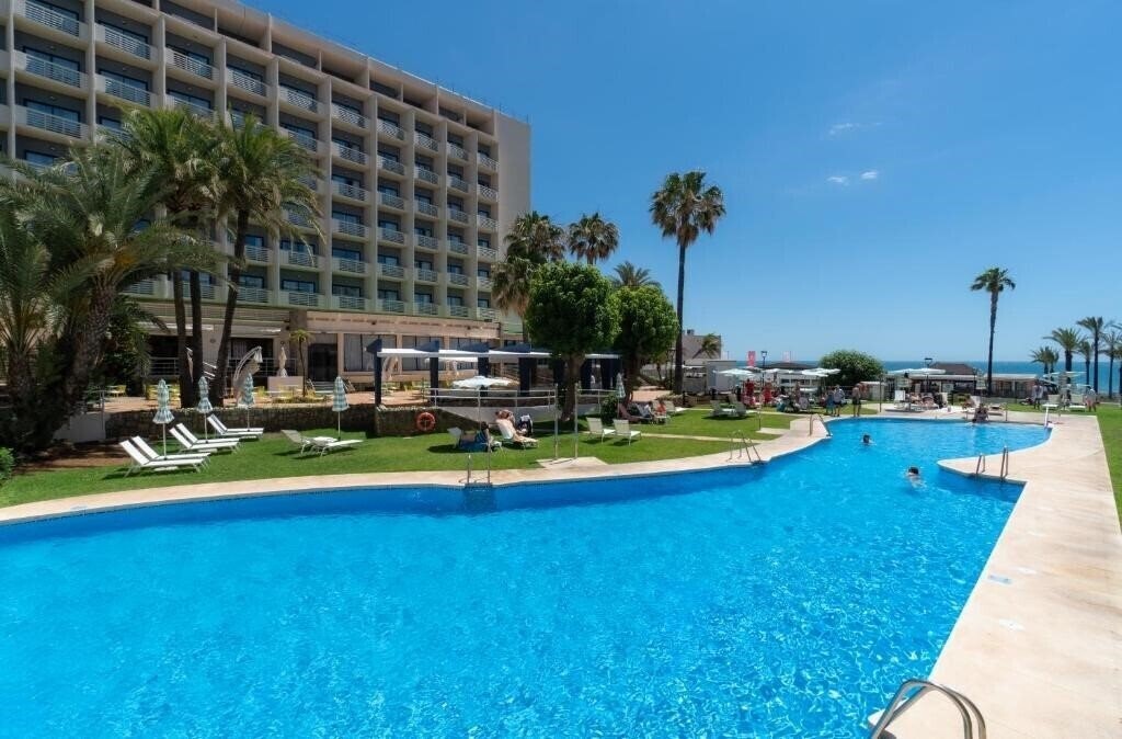Отель Medplaya Pez Espada 4*