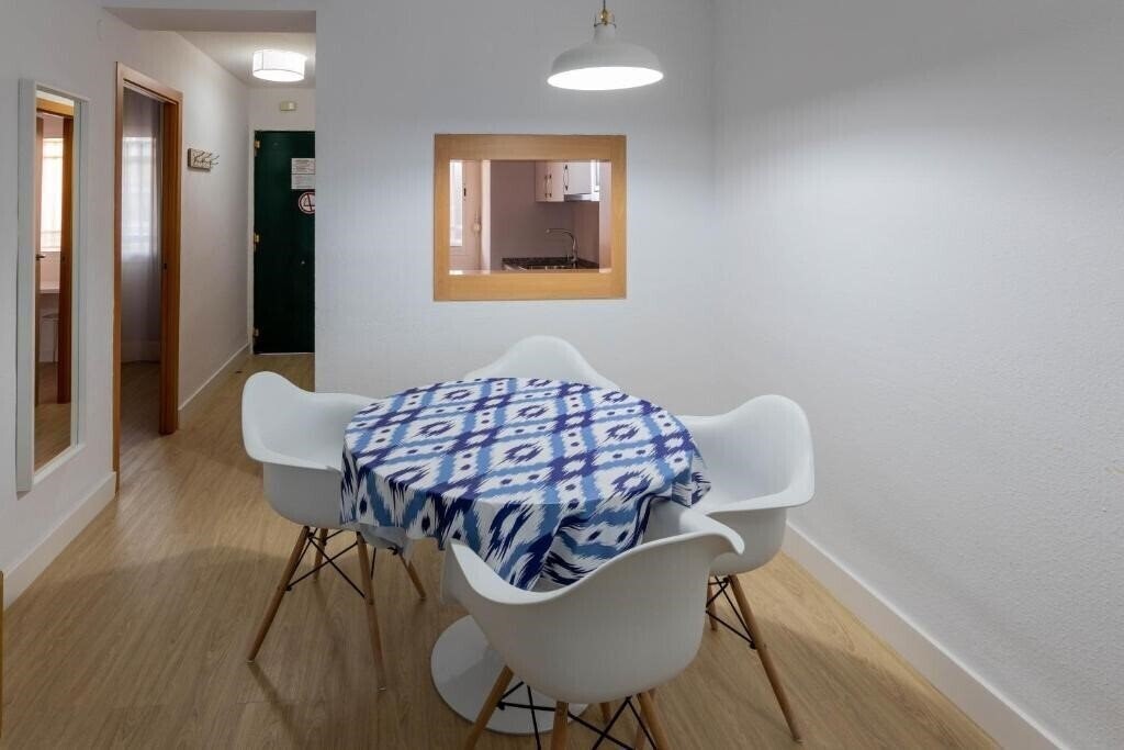 Картинка Buensol Apartments апартаменты