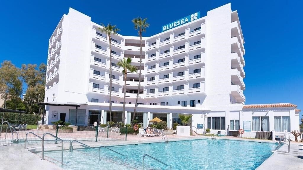 Отель Bluesea Costa Serena 3*