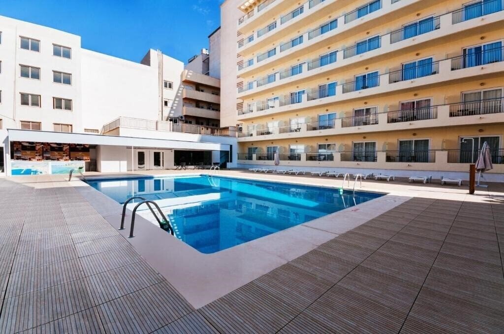 Зображення Fontana Plaza 3*