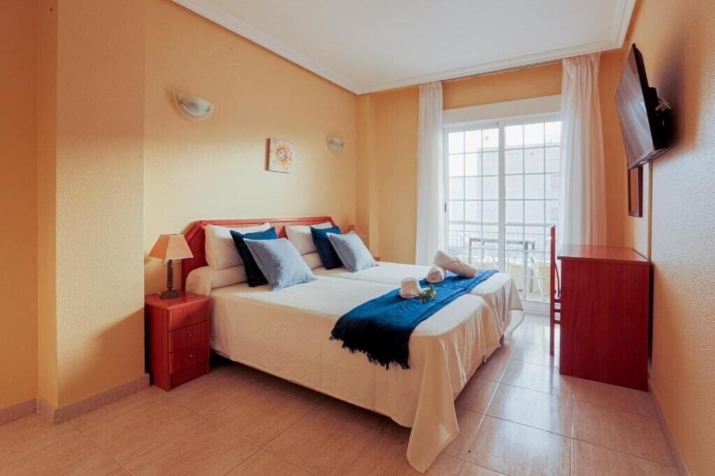 Фото Tuto 3*