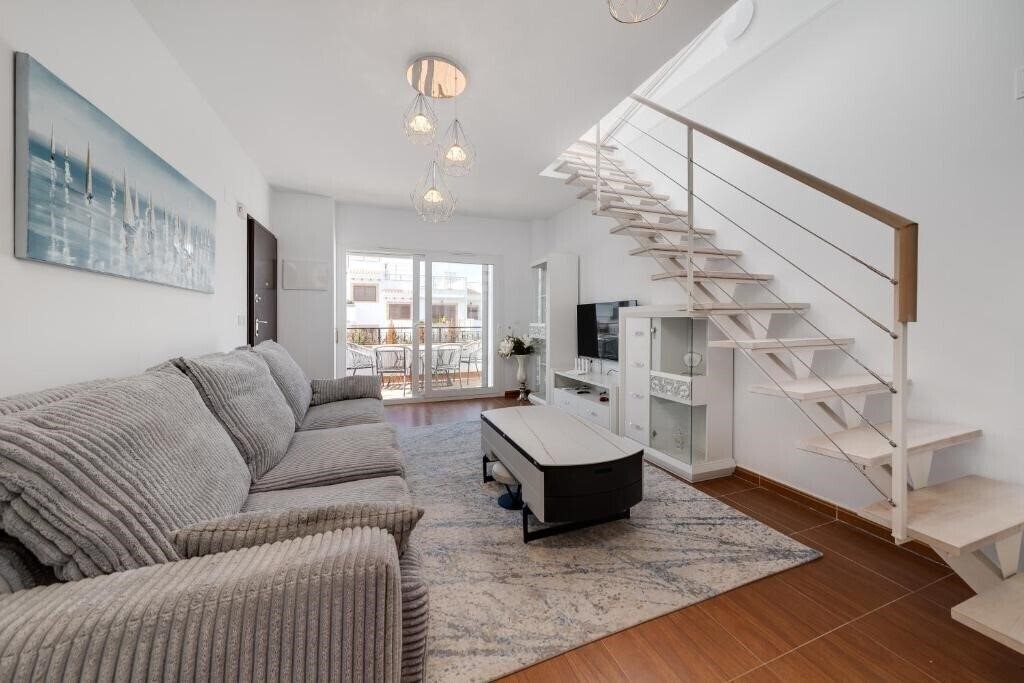 Фото Azul Beach Apartments - Marholidays Apart 3*