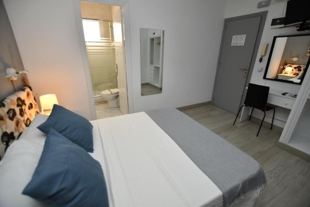 Готель Hb Torrevieja 1*