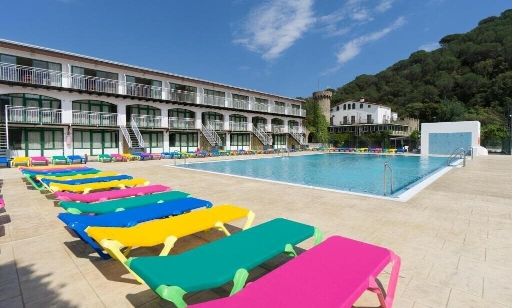 Изображение Medplaya Aparthotel San Eloi 2*