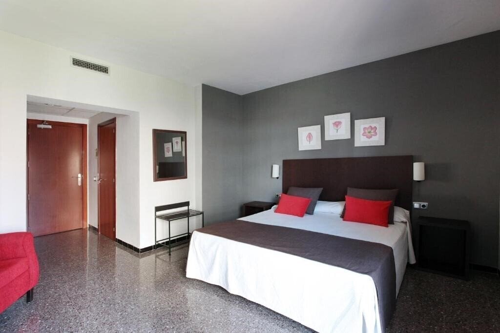 Готель Marblau Tossa 1*