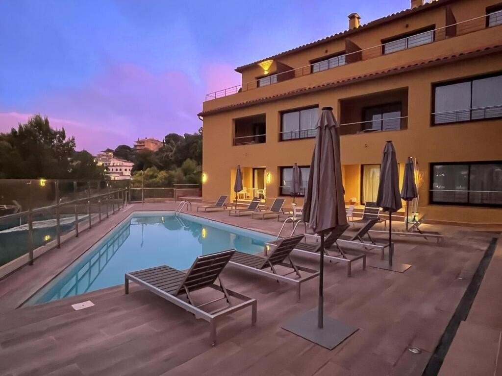 Готель Pierre & Vacances Villa Romana 3*