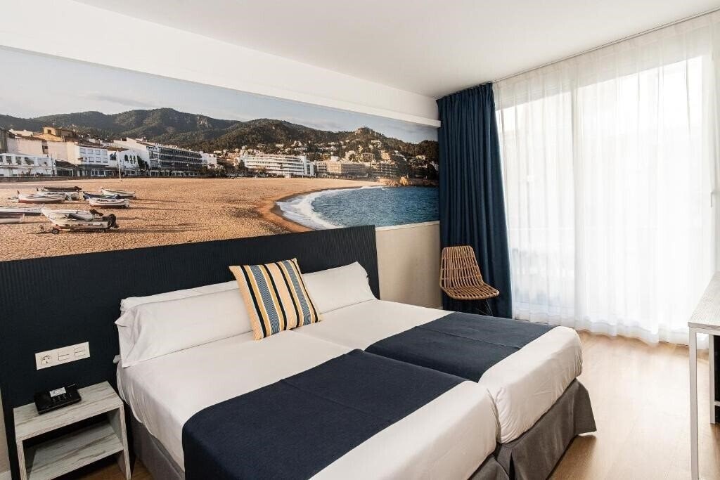 Готель Don Juan Tossa Hotel 4*