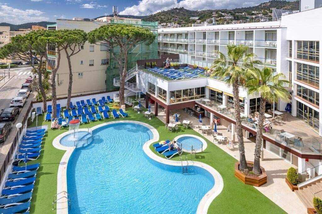 Готель GHT Costa Brava & SPA 3*