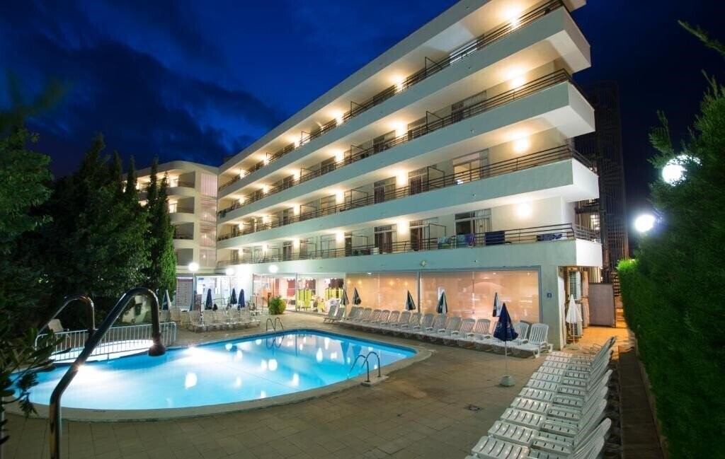 Фотографія Medplaya Aparthotel Esmeraldas 3*
