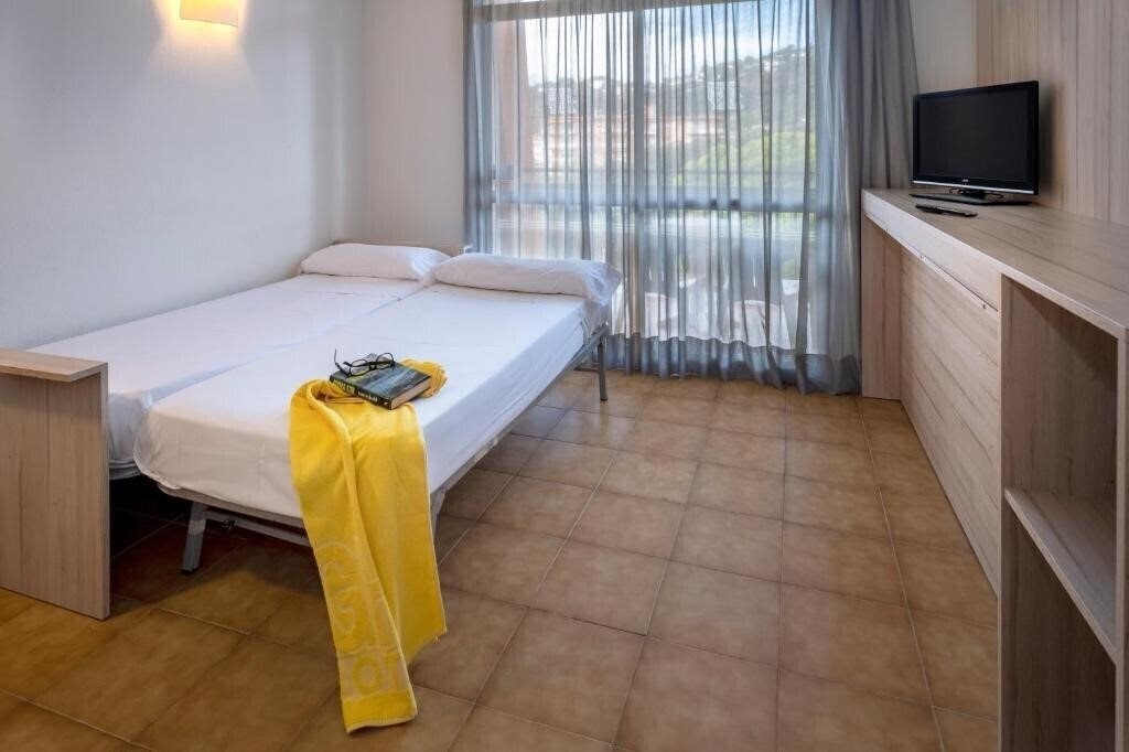 Зображення GHT Tossa Park Aparthotel 3*