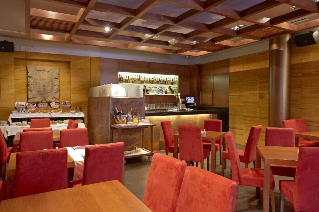 Картинка Sancho Abarca 4*