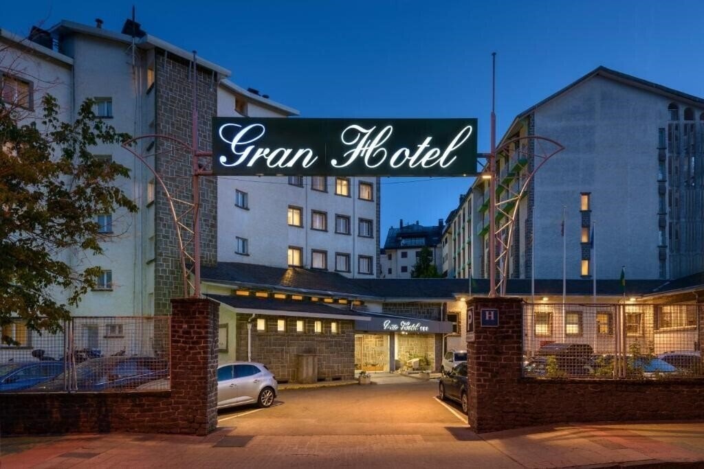 Готель Gran Hotel De Jaca 3*