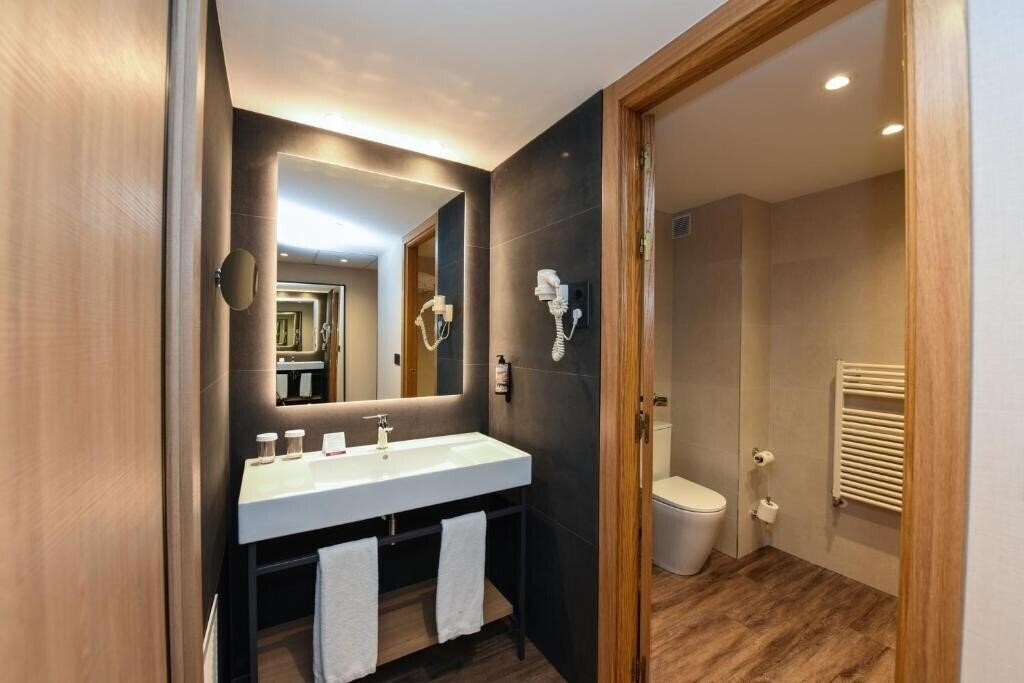 Фотография Sommos Hotel Benasque SPA 3*