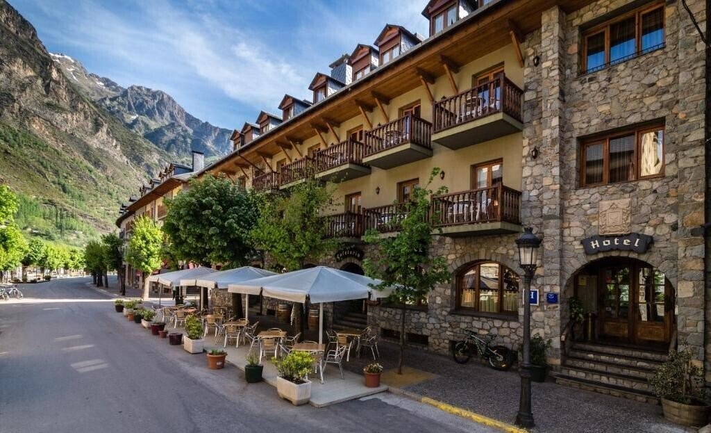 Отель Hotel Ciria 3*