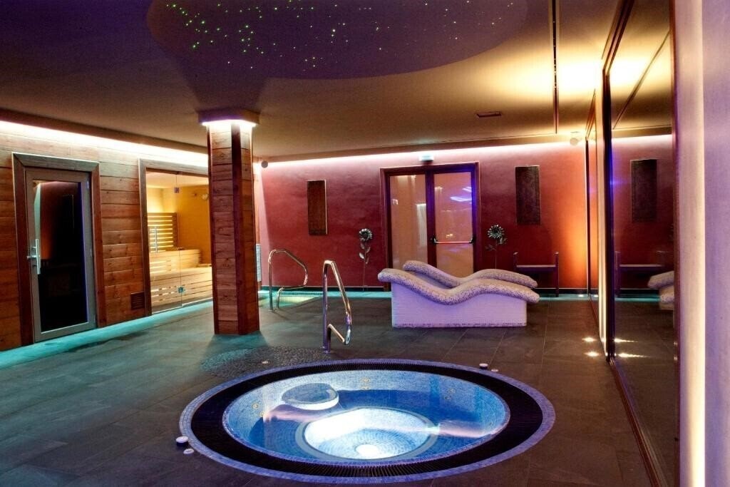 Фотография Hotel & SPA Pena Montanesa 3*