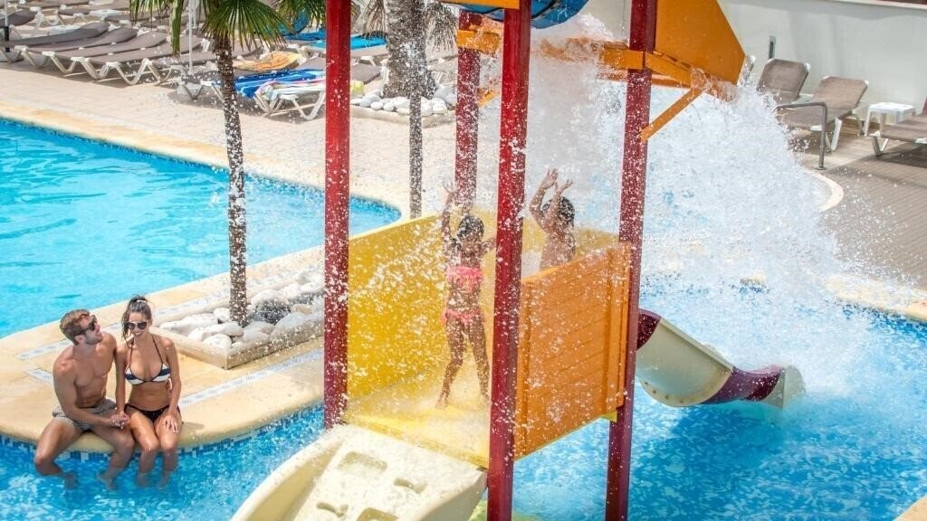 Фото RH Bayren Parc 4*