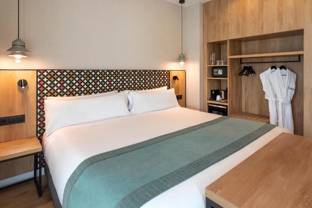 Изображение Catalonia Excelsior 3*