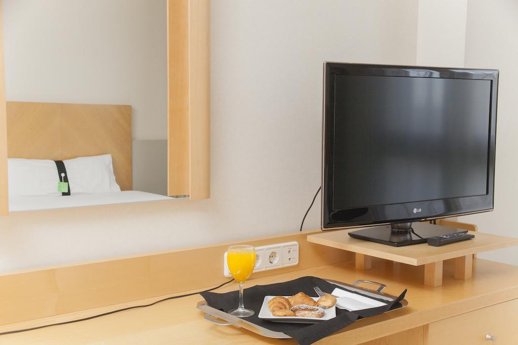 Фотографія Alameda Plaza 4*