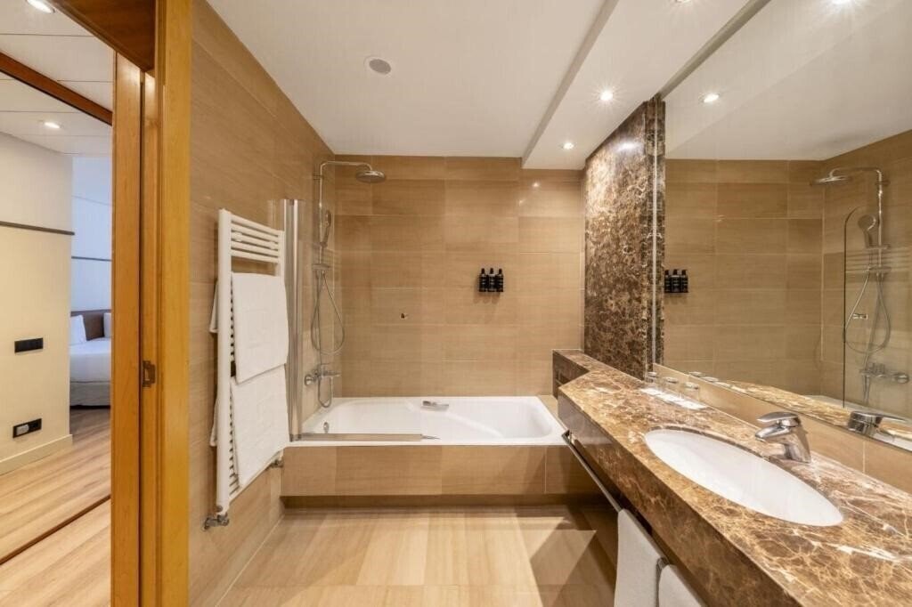 Фотографія Eurostars Acteon (ex. Sercotel Acteon Valencia) 4*