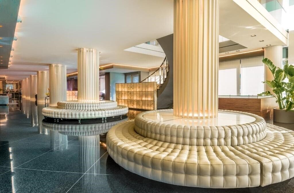 Фотографія SH Valencia Palace 5*
