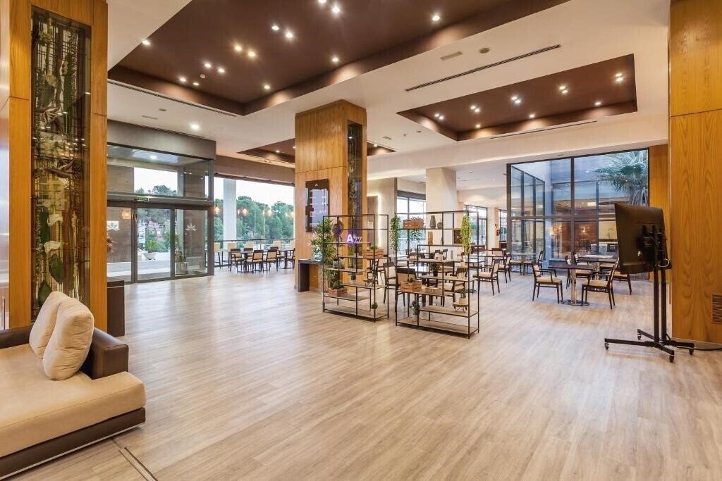 Зображення AZZ Valencia Congress Hotel & SPA 4*