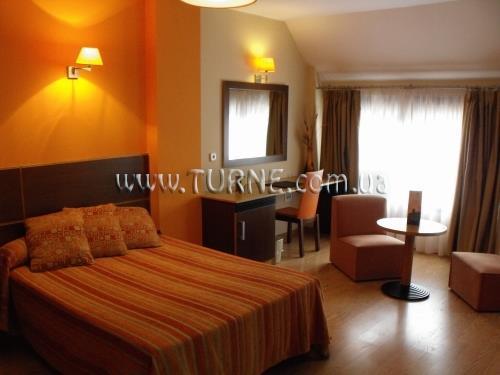 Фото Husa Alaquas 4*