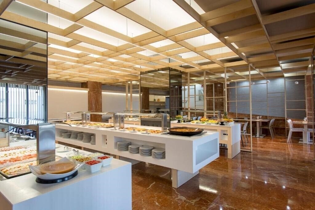 Изображение Olympia Hotel Events & SPA 4*
