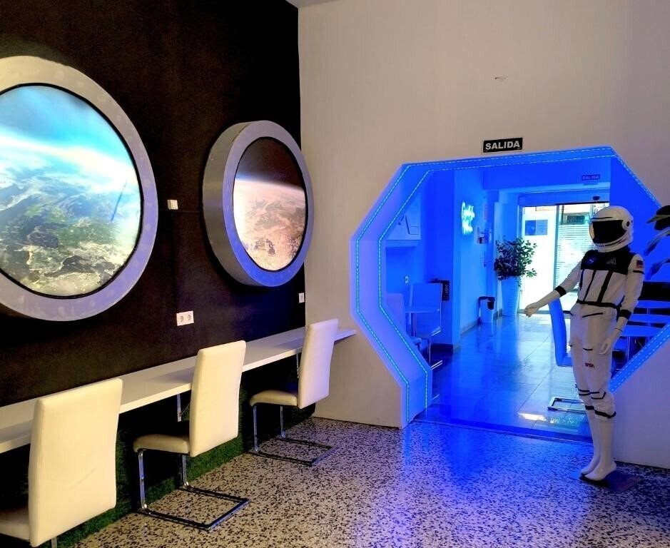 Фотографія Capsule Inn Valencia хостел