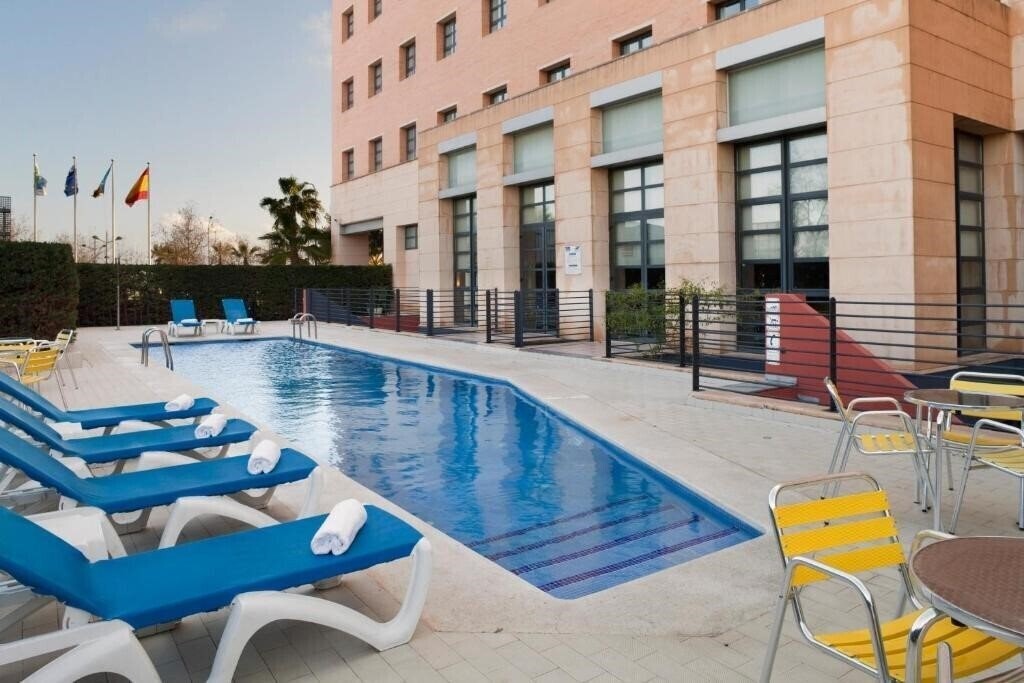 Изображение Holiday Inn Express Ciudad de las Ciencias by IHG 3*