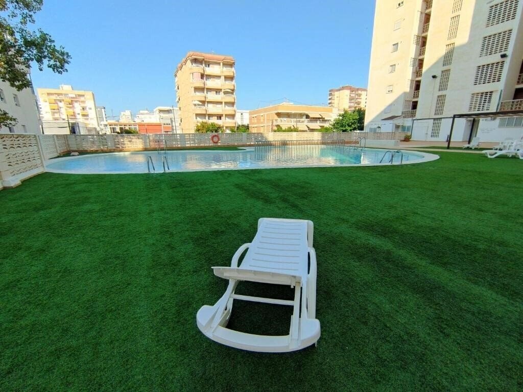 Фотография Apartamentos Gandia Primera Linea De Playa 3000 3*