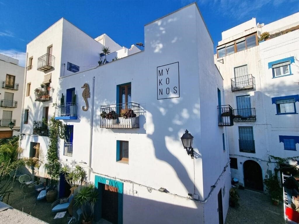 Готель Apartamentos Mikonos 3000 2*