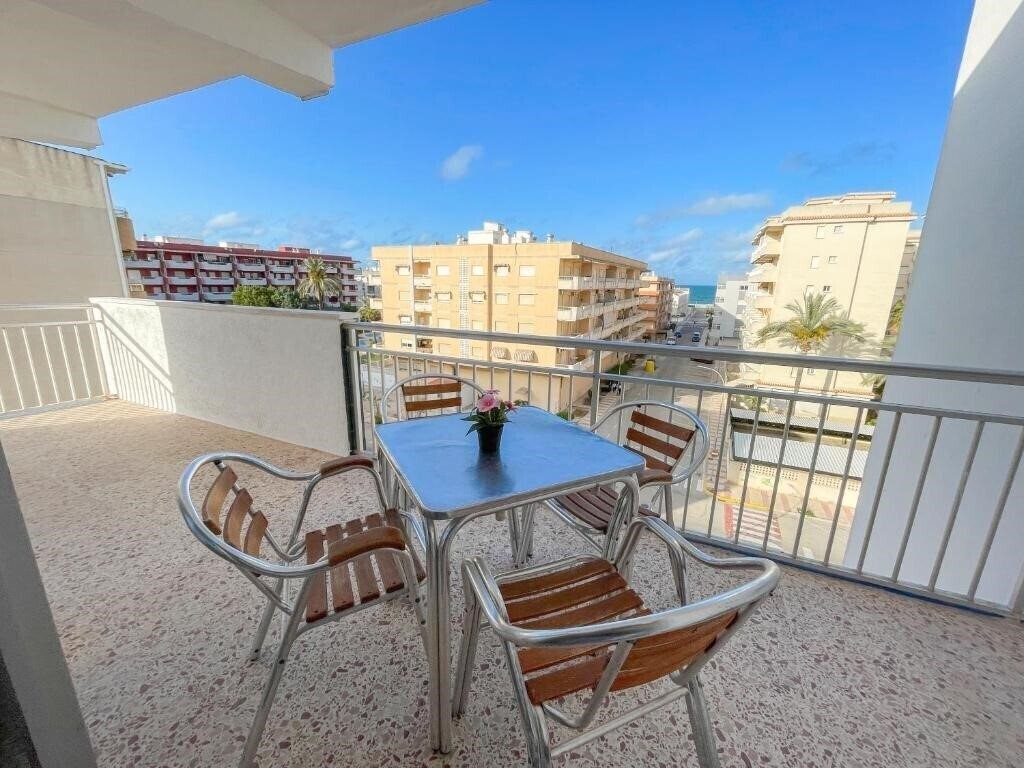 Фото Apartamentos Gandia Daimuz 3000 2*