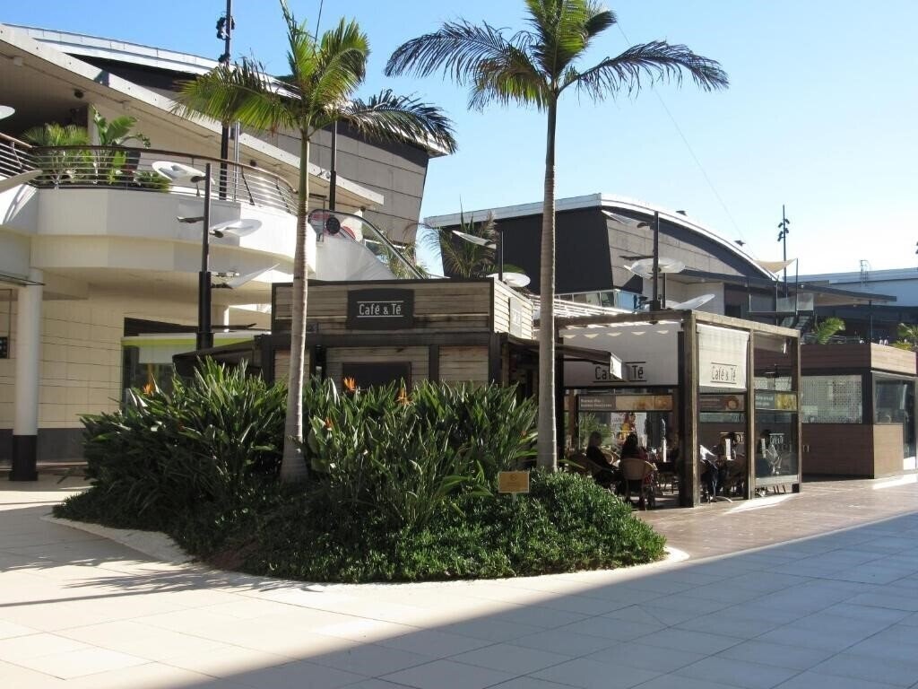 Фото Holiday Inn Express Valencia Bonaire 3*