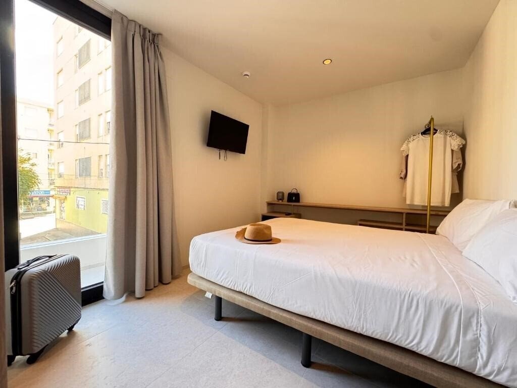 Фото Hugo Beach Hotel 2*