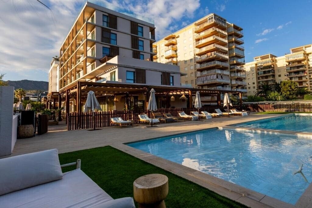 Отель Albades Hotel & SPA 4*
