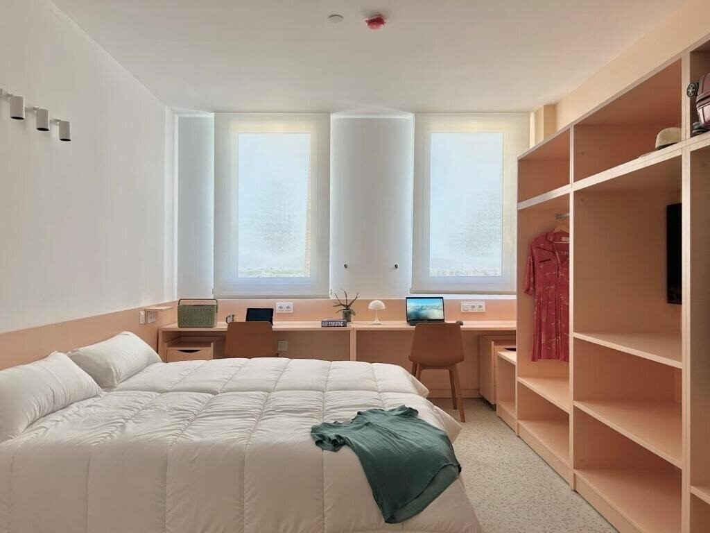 Картинка Valencia Tower 3*