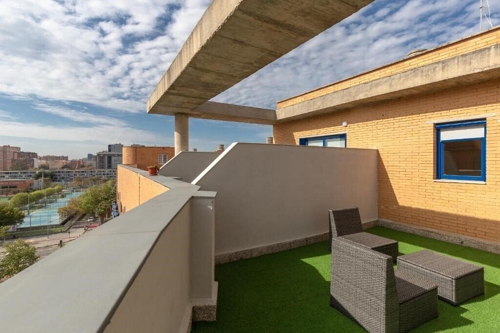 Фотография Albergue Juvenil Colegio Mayor Galileo Galilei 3*