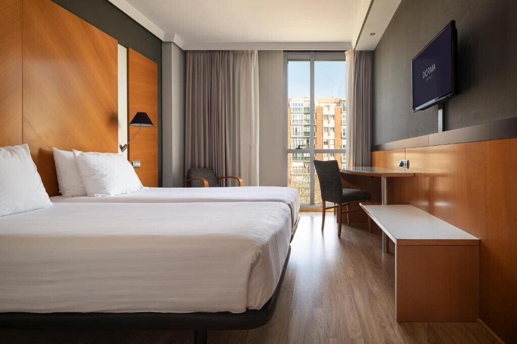 Картинка Silken Juan De Austria 4*