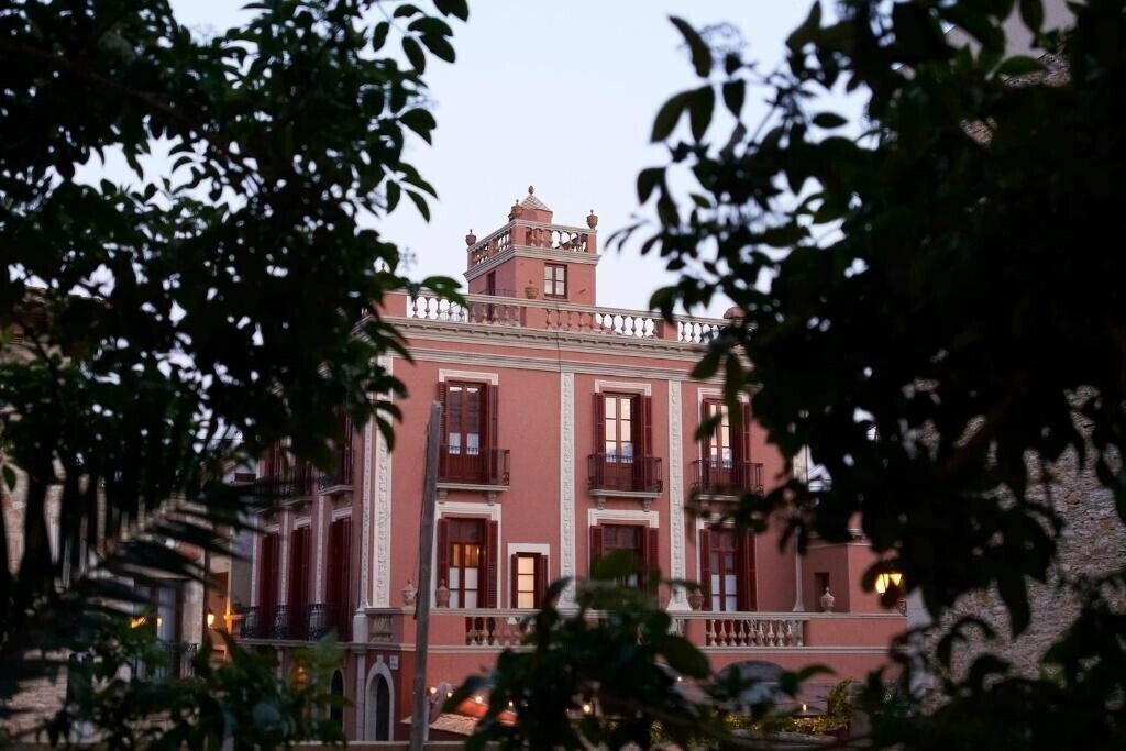 Готель Aiguaclara 3*