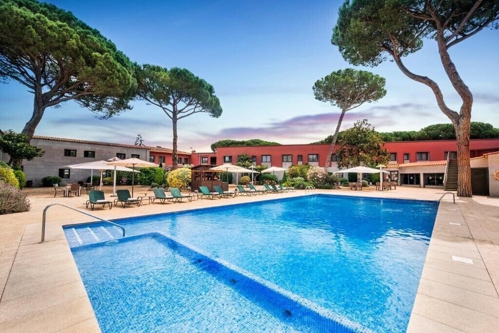 Изображение Salles Hotel Aeroport Girona 4*